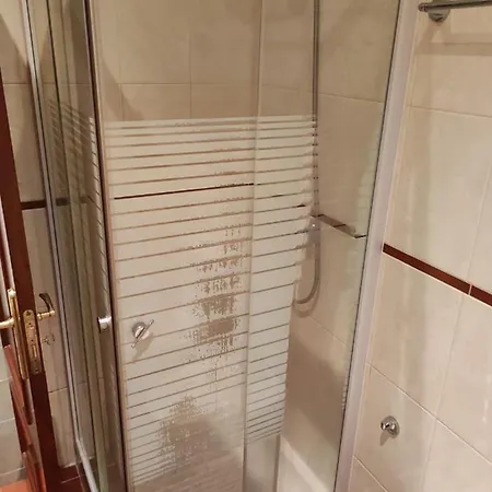 アパート Theater